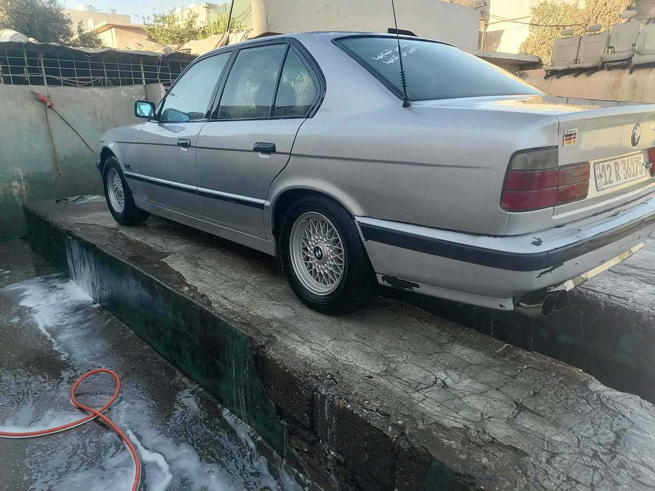 للبيع BMW سياره مال بيت
مكفول من الحادث و الكص 
رقم نينوى دولي 
حجم 525 اصل 
شرط التحويل 
فول فول تماتيك موصافتها معروفه 
3 وضعيات قياده 
فتحه بسقف كير عادي و اتماتيك
لون سلفر المرغوب 
ما مطلوبه ربع 
تبريد ثلج 
قفل مركزي حتى قبغ البانزين 
ويل خليه ترايك علبصره وشرط 220 سرعه 
اذا اريد اكتب مواصفات للصبح ماخلص علعموم 
والله العظيم مكلفتني 76 ورقه 
عارضها ب 65 ورقه  وبيها مجال
هذا رقمي *********** بي واتساب
هذا الاسيا ‏‪0773 614 5746‬‏

ملاحظه الدعاميات يرادلهن صبغ بدلها وماصبغتها
