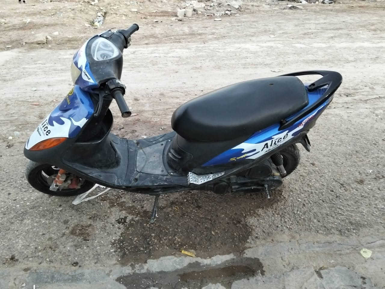 سلام عليكم من رخصت مدير الكروب ماكس عدلة لبيع دراجة شلعة معدل دراجة نضيفه بس يرادلة ترتيب  تجي تفحص وشوف سعر 450 وبية مجال لطيبين حك جية مكاني حسينية مال راشدية خاص مفتوح أو تصال على رقم *********** وبي واتساب
