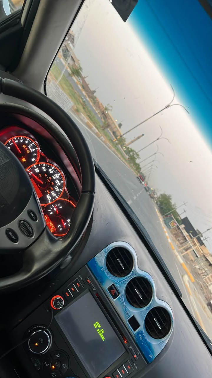 نيسان التيما ٢٠٠٧ وارد اميركا لون ابيض 
قطعه وحده ضرر جامرلغ خلفي الباب مرشوش توحيد لون 
فئة sl فتحه ٣ بصمات تبريد تدفئه شرط شاشه مثبت سرعه 
كير خير من الله لا تنقيص ولا تبخير براد مباشر مع راديتر الماء 
 كذالك المكينه لا تنقيص ولا تبخير خير من الله 
صدر السياره كامل جديد 100/100 تايرات جدد ويل عادي انسه طسه بيه ملاحضات بسيطه ورقه متكلف السياره حلوه ومال جناي 
سنويه ب اسمي رقم بغداد الجديد 
مشروع وطني تاريخ النفاذ الى سنة 31  الي تعجبه السياره يتصل على رقمي وبي خير ويدلل تشلع عيوني والماعجبته السياره والسعر 
هم فدوه اله 
سعرها 72 ورقه قفل
مكاني ديالى شهربان 
رقمي *********** متواجد المقدادية, ديالى
