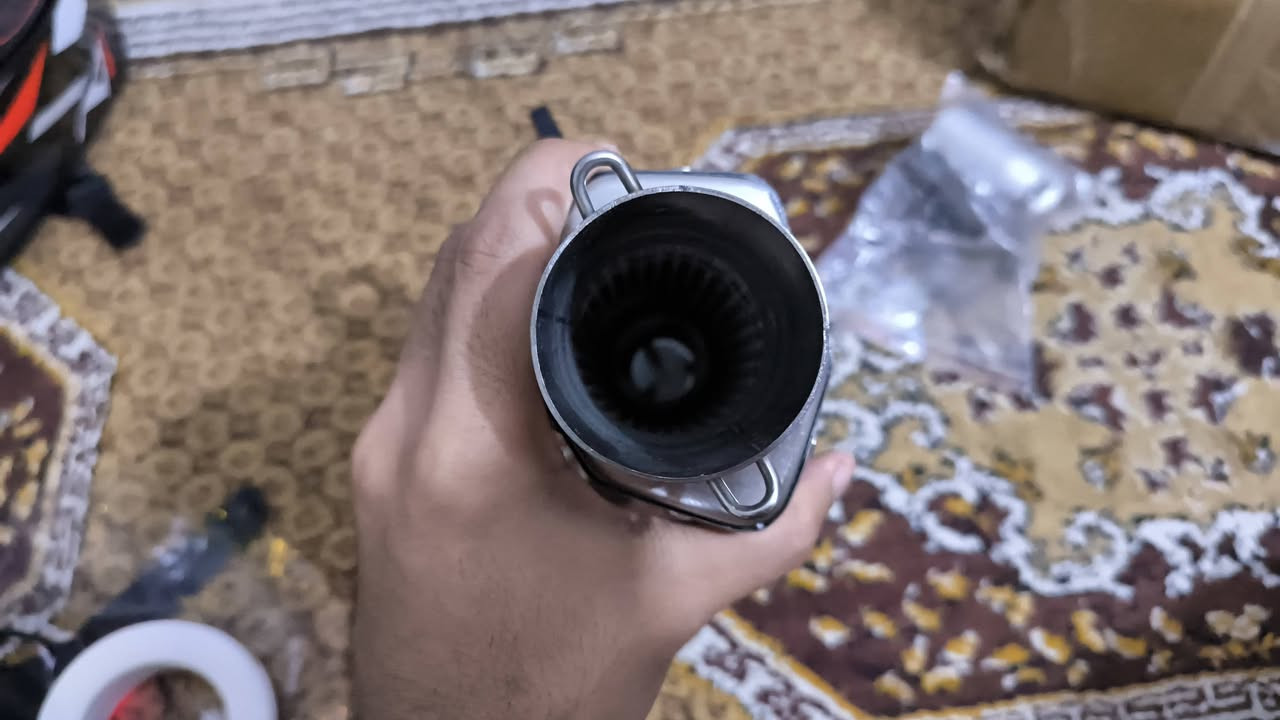 الاصلي و الجديد يمي يأبه 
اي شي تحتاجه بالخدمه 
***********
