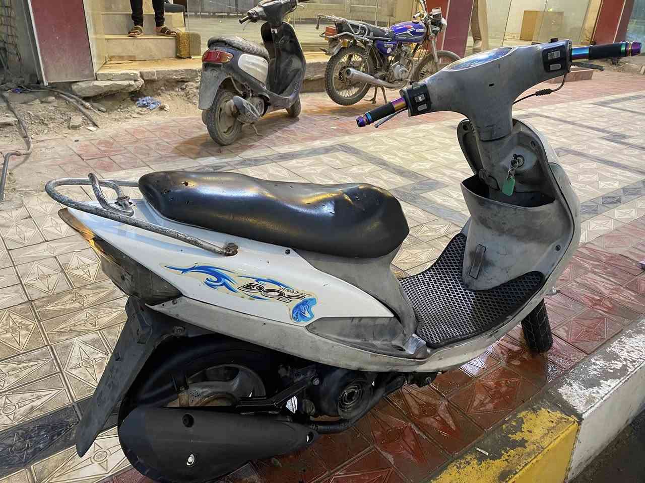 السلام عليكم ماكس منغولي للبيع جاهزة بس سلف وباتري عوزها تشتغل عندو مفتوحة المكان الناصرية شارع النيل السعر (450) ***********
