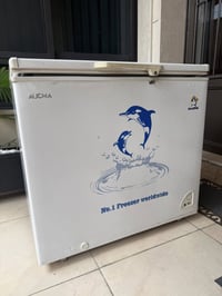 مجمدة مستعملة للبيع نظيفة جدا  السعر 200 الف  بغداد حي الجهاد  للاستفس...