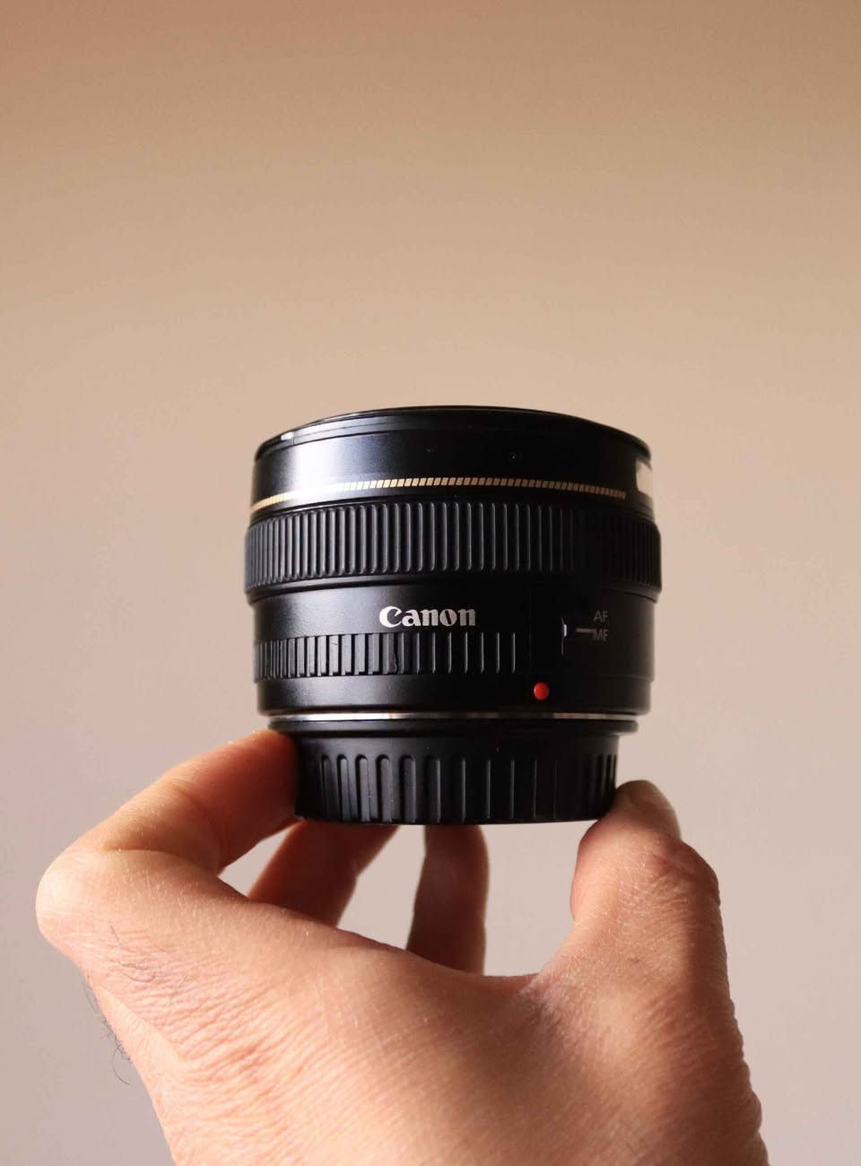 لێنزی کانون ٥٠مم ١.٤ 
لێنزێکی مەعروفە و ئەدایەکی زۆر نایابی هەیە .
پاک و خاوێن و بێکێشەیە ، و نرخی مەعقولە
٢٠٠هەزار ، سلێمانی .

عدسة كانون ٥٠مم ١.٤  غني عن التعريف 
مستعمل نضيف و تشتغل %١٠٠ سعرها مناسب جداً 
٢٠٠ألف السليمانية, العراق


**إذا كنت صاحب هذا الإعلان وتريد حذفه لأي سبب، رجاءا أرسل رسالة إلى الدعم الفني**