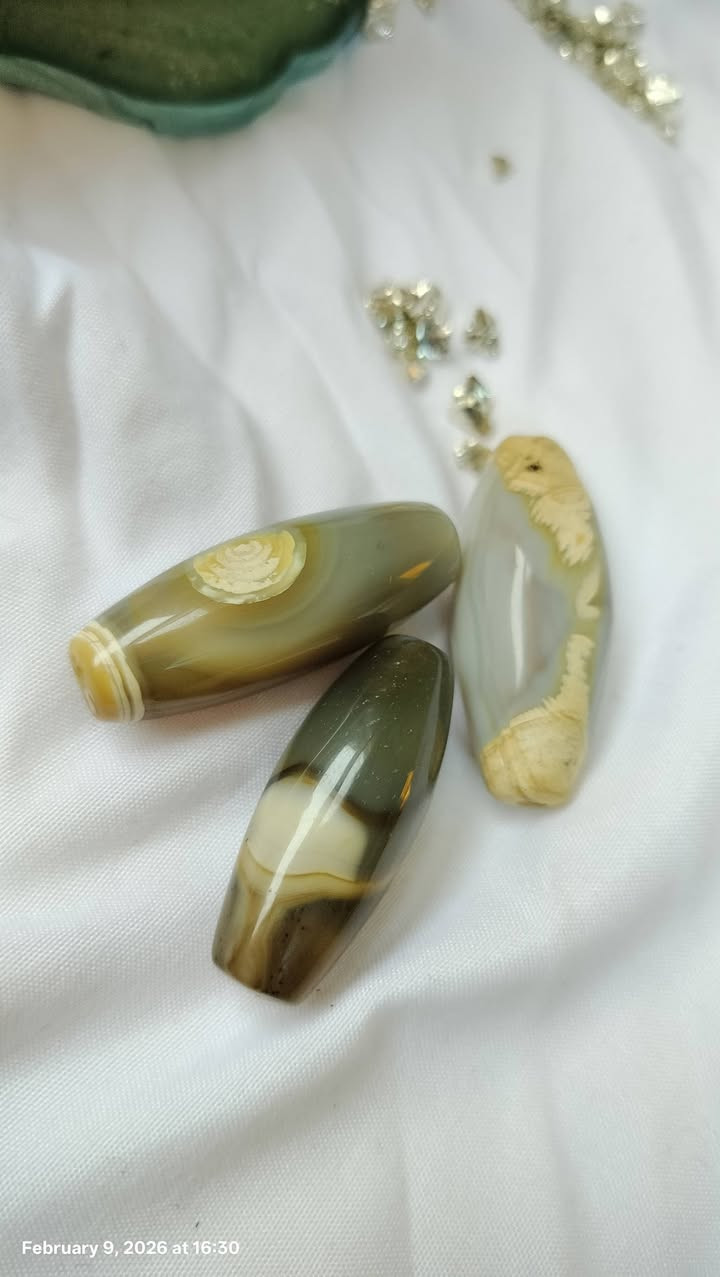 هلو بنات 
متوفر احجار كريمة متنوعه و احجام متنوعه للطلب خاص


**إذا كنت صاحب هذا الإعلان وتريد حذفه لأي سبب، رجاءا أرسل رسالة إلى الدعم الفني**