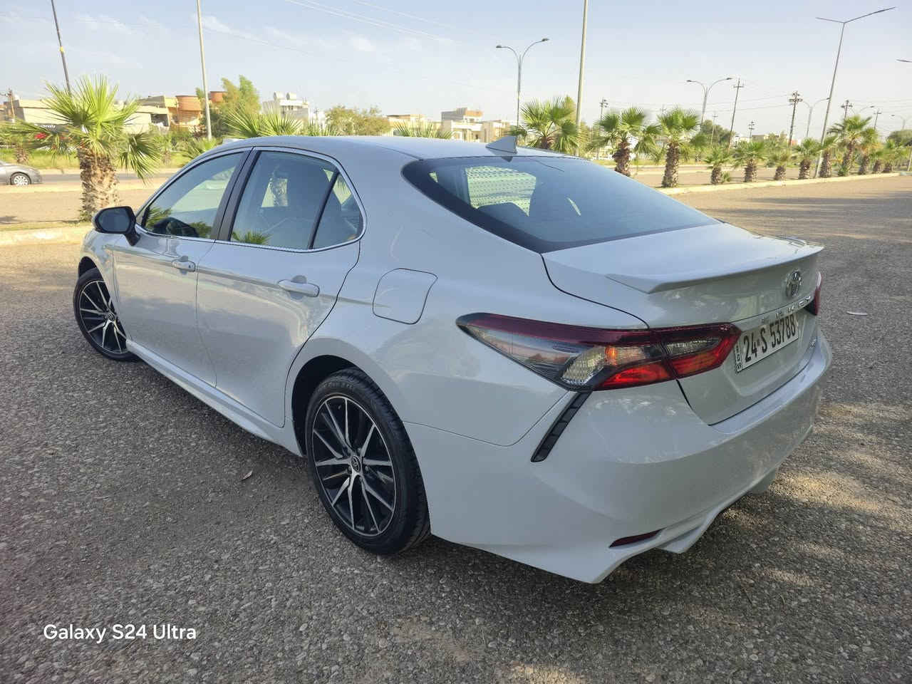 كامري وارد امريكي موديل 2023 SE
ماشي 54 الف 
بونيد صبغ بيها راس شاصي طرف سايق
ارباك راجع بلادي 
مكانها كركوك
سعر 176
***********  واتساب
