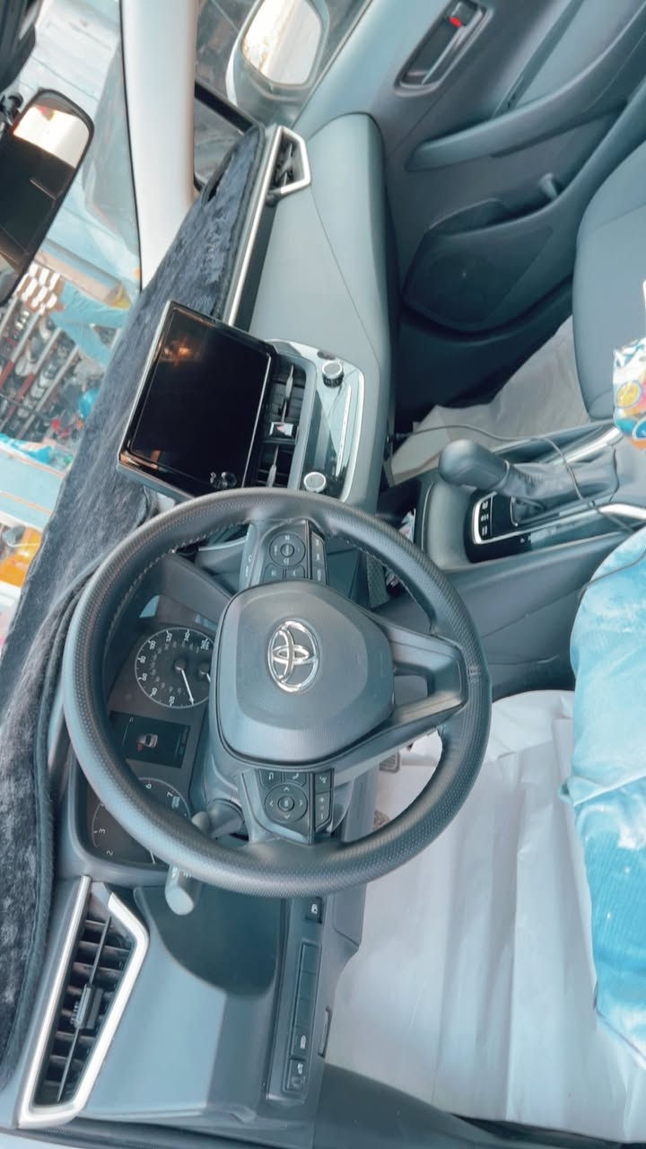 السلام عليكم كورلا 2024 هايبرد وارد امريكي رقم بغداد بسمي ماشيه 15 الف بدون صبغ وبدون ايرباك للاستفسار الاتصال بالرقم ***********
