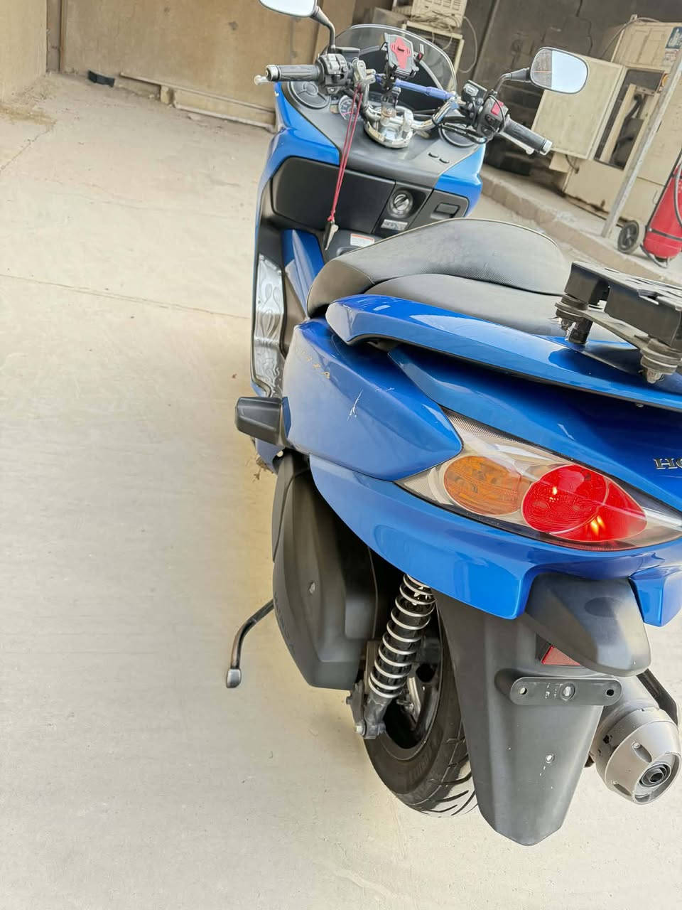 السلام عليكم فورزة صفر 10 للبيع  حلوه وجديده امانه الله مستعجل على بيعتها السعر ب 14 ورقة وبيها مجال بسيط للشراي متواجد على هذا الرقم ‏‪***********‬‏
