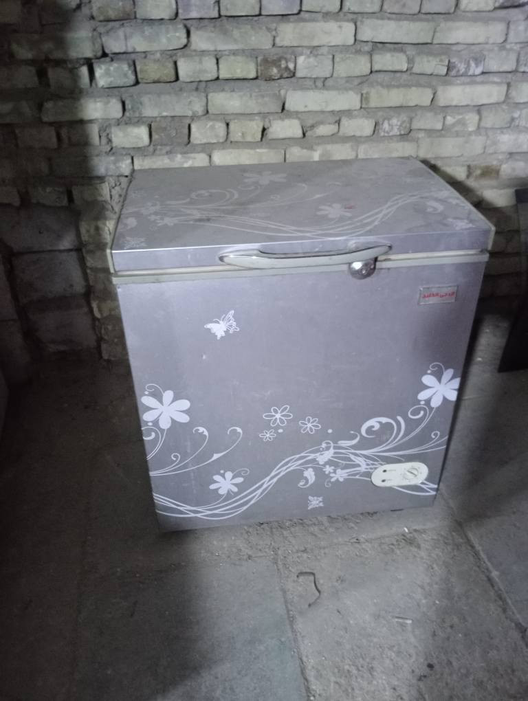 وصول وجبه من العارضات العموديه والطرحيه والثلاجات والمجمدات شرط الشغل  باله اخو الجديد عنوان ناصريه شارع صلاه الجمعه مقابيل ساحه العمال معرض تبارك الرحمن *********** ناصرية, ذي قار
