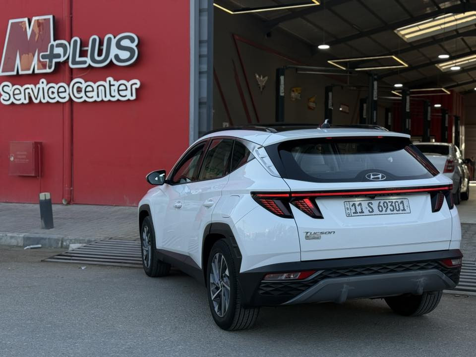 سلام عليكم
توكسان 2023 فول VIP
بانوراما
بصمة
تدفئة تبريد كشنات
شاحن لاسلكي
رادارات 360
شاشة جبيرة كار بلي واندرويد اوتو
اوتو هولد
بردات خلفية
وبقية المواصفات المعروفة
السيارة ماشية 90 الف كيلو
مكفولة ما عدا بارد بسيط مثل ما موضح بالسونار 
السعر 214 وبيهة مجال
***********
