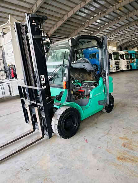 عالم الرافعات في العراق میسبوشی 2009
 حجم  3 طن مستخدم أوربا فقط دخول جديد      جب عالي 2  قطع ارتفاع الجب  3.75  مترات   
 3 حركات  محرك s4s  ديزل  آوراق منفيس مؤقت مشتغله قليل شوكيه مكفول كفاله عامە   
للاستفسار   عن السعر اتصل على الأرقام  ***********  ابو ڤاران
 او مراسله واتساب  يوجد توصيل 🚚 الى جميع المحافظات @جميع
