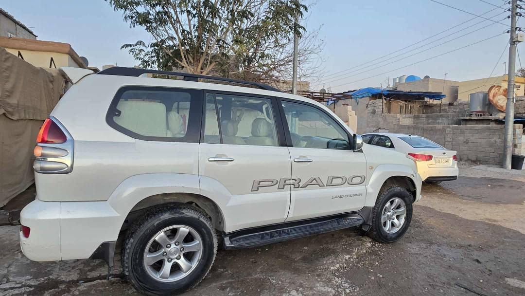 سڵاو
تۆیۆتا پرادۆ،2006،سلێمانی،4پستۆن،اوتوماتیک،
دەبڵ اکسڵ،بەشەرتی گێڕومەکینەوتبریدوتحویل وغرامەو هەمووشتێک....بەناوی خۆمەوەیەوسەیارە
ی ماڵەو هی معرز نییە، زۆرپاک و جوانە،
2پەڵەی بچوک بۆیاخی هەیە،  لە کلارە ،
153$و معامەلە***********  
*********** السليمانية, العراق
