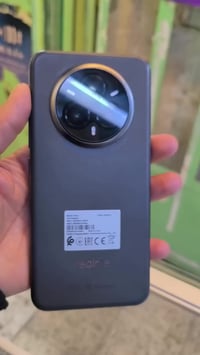 ريلمي 14برو بلاس نضيف حيل بدون غراض جهاز سعره 425 بي مجال شي قليل حك ج...