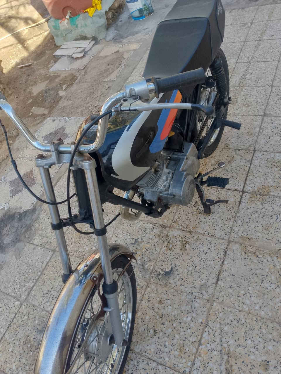 سلام عليكم دراجه نامه لبيع رايدهه 230 وبيهه مجال قليل دراجه ادوات مكفوله من كلشي بكاني بصره ابو الخصيب باب طويل ***********
