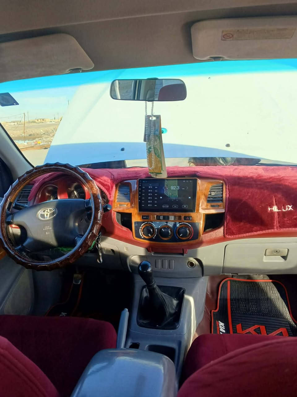 سلام عليكم فلاونزه موديل 2009  سياره محدثه 14 مكينه كير تخم  تاير  حداده 
السياره خير من الله علماً السياره مال جناي ماتخسر عليه الف دينار الله يرزق الياخذها رقم دولي بسمي مكفوله السياره اصوليات وعيب شرعي (***********)
