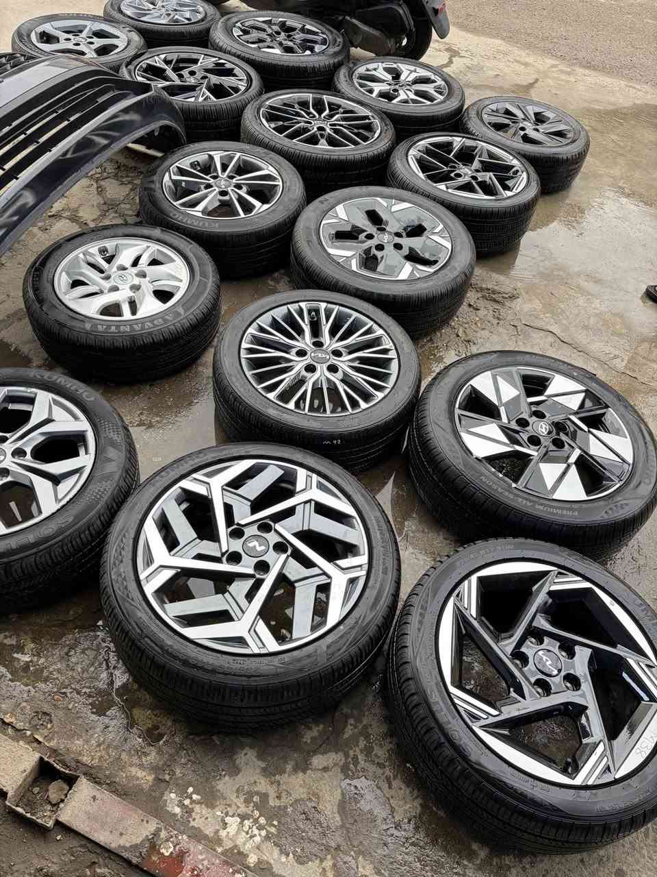 عرض لفترة محدودة

توكسان 2025
ڤنيو 2024
فورتي 2024
K4 جميع الفئات 2025
النترا 2025
K5 2025
K5 2024GT
سيلتوس 2024
كونا N 2025
نيرو 2024

ويل كب مع إطار مع حساس 
عنوان المحل بغداد
سوق بغداد القصر الأبيض 
محلات مصطفى الفرطوسي 
هاتف 
***********
