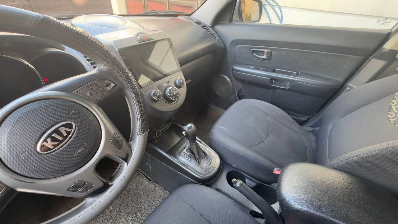 سلام عليكم كيه صول ٢٠١١ سياره حلوه ومرتبه كلش ماشيه ٤٦ ميل كير مكينه مكفولات سياره مصبوغه عام لان جارده وارد أمريكي مكينه ١٦٠٠ سعرها ٨٨ وبيها مجال بسيط للاستفسار اكثر *********** للعلم سياره بسمي وأرقام أنكليزي الجديد بغداد, العراق
