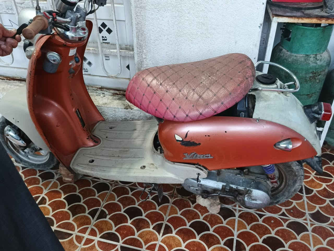 دراجة عبدالحليم للبيع كله شغالة نظيفة العنوان ديالى المقداديه هاتف *********** السعر 200 وبيها مجال
