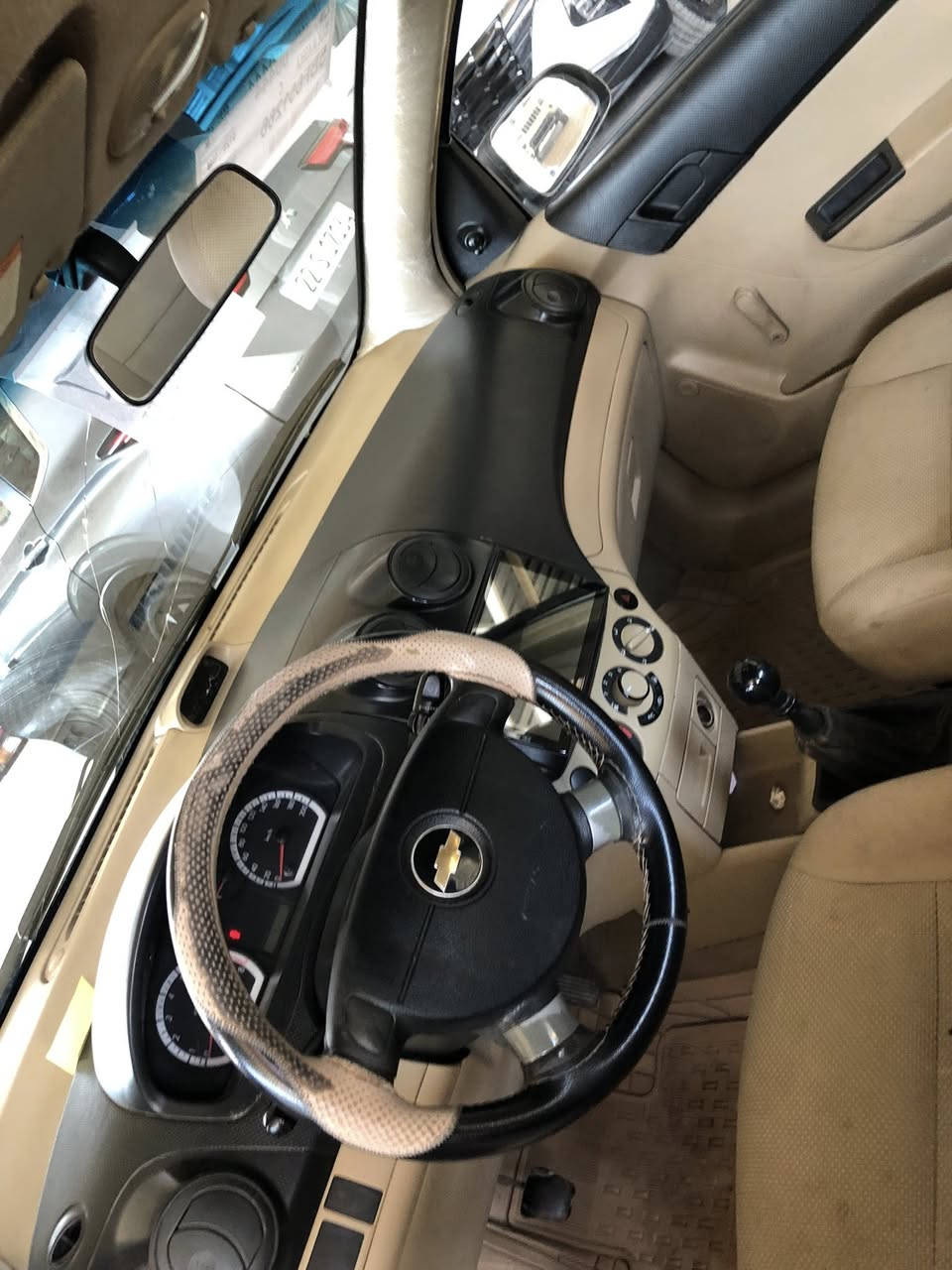 اڤيو 2011 مكينه 16
داخل اصفر رقم وسنوية جديد ل 2028
قطعتين صبغ بدون دواخل 
گير ومحرك وتحويل وغرامة كله بشرط 
العنوان : عقرة معرض دنيا 
***********
