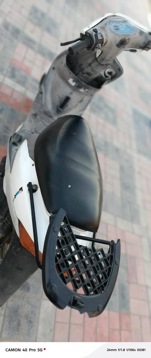 السلام عليكم درجه ماكس منغولي كهربائية كله شغاله شلعه معدل فول اي نقص مابيها    بس سلف   مكان كربلاء طوريج. رقم الهاتف ***********9
