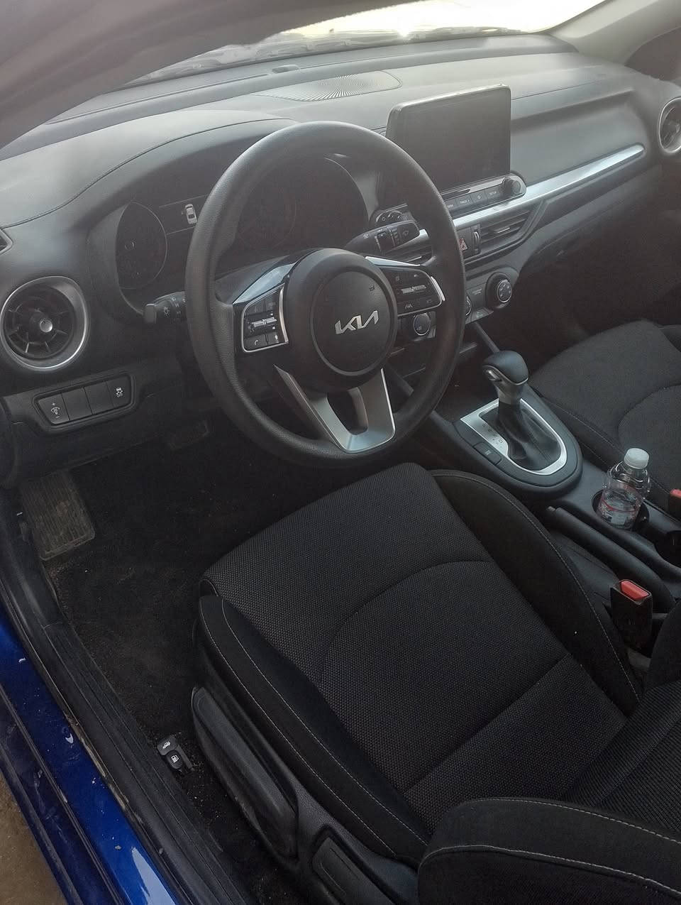 السلام عليكم للبيع كيا فورتي 24 دخول جديد حادثها بنيد بدون دواخل جاهزه بدون نقص فحص مؤقت تترقم جميع ‏‪***********‬‏المحافظات مكانها بابل
