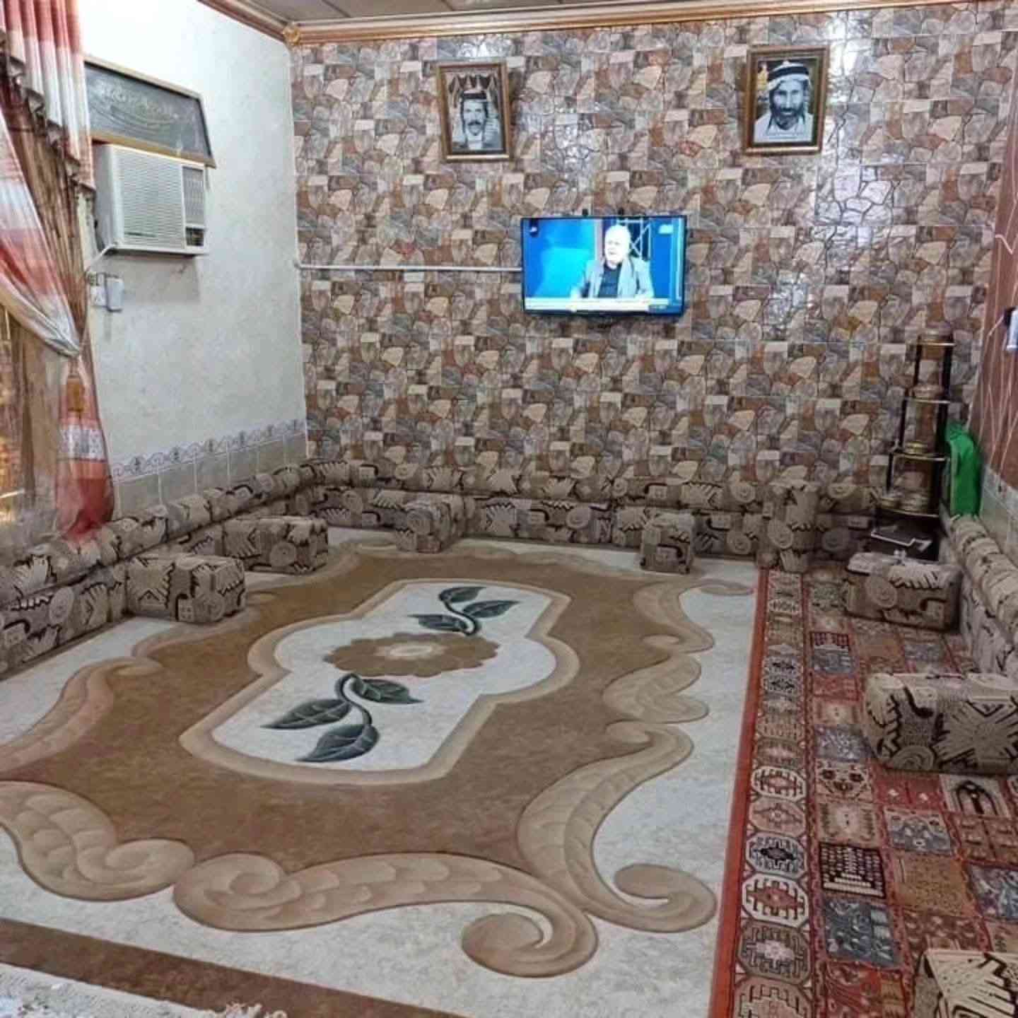 إعلان ……….. ٨٥

للبيع بيت زراعي

مساحة ١٠٠٠م الف متر شارع خاص بالبيت حصرآ وقرار كامل تبليط 

واجها ٢٥م ونزال ٤٠م تبعد عن الشارع العام ٧٠م فقط

موقع تجاري وأستراتيجي

العنوان خلف معلق قطار ال معالي طريق مصفى النفط 

على شارع عام السايدين 

وجميع الخدمات متوفرة 

السعر الكلي 85 مليون

للاستفسار أتصال على الرقم

***********
