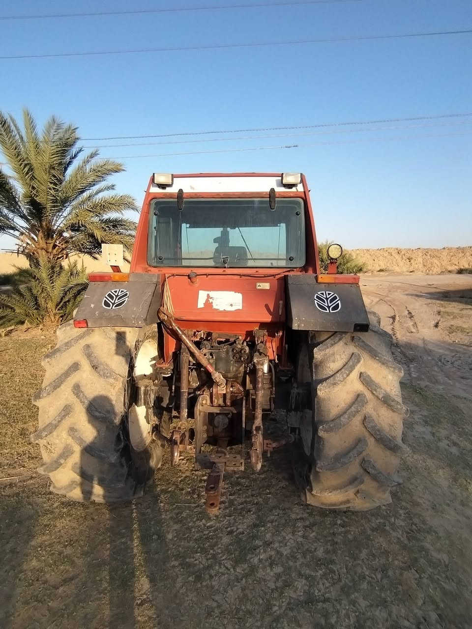 سلام عليكم مكينه فيات 130 رقم واسط تحويل محرك كير اكسلات كفاله تبريد ماشديله عوزه دوشمه من الداخل وراه فدان تركي حجم 14 استفسار /***********//***********
