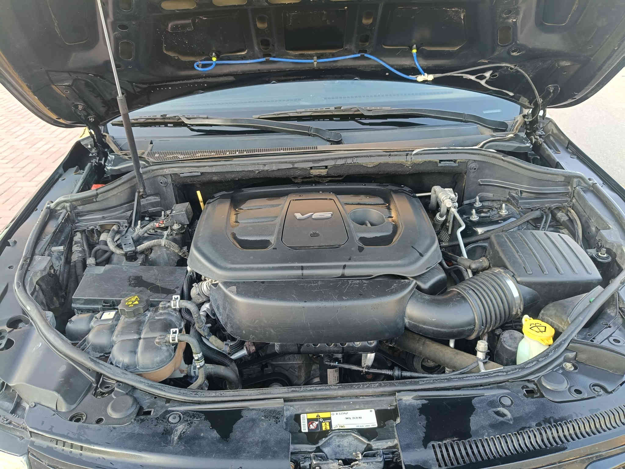 الاتصال ***********
السعر 210
مكاني بغداد الاعظمية
فول مواصفات  الموديل :2019 المحرك : V6.  3.6L . 
 المواصفات :
* قيادة ذاتية عند المنعطفات.   
* تحذير النقطة عمياء ⚠ .
* نظام تحذير عند تجاوز السرعة المحددة. . 
* تعديل وضعيات مقود السائق كهربائيا. 
* مرايا تعتيم ذاتي. 
* المرايا الجانبية قابلة للطي . 
* نظام الصوت من ماكنتوش مع 19 سماعة. 
* ويل قياس 18 .
* سقف بانوراما .  
* شاشه كبيرة
* نظام الخرائط (GPS) .
* عرض خرائط الطريق على لوحة القيادة.
* المصابيح الأمامية زنون .
* كشافات الضباب زنون . 
* دخول ذكي. 
* تشغيل عن بعد .
* الصندوق الخلفيي كهربائي .
* داخل جلد طبيعي 
* ذاكرة لحفظ وضعيات الجلوس للسائق. 
* المقاعد الأمامية كهربائية .
* المقاعد الأمامية تبريد وتدفئة .
* المقاعد الخلفية تدفئة .. 
* حساسات خلفية . 
* مكيف خلفي  
* تدفئة ستيرن . 
* مانع تصادم خلفي .
* بلوتوث تلفون . 
* محدد سرعة . 
* نظام التشغيل والاطفاء الاوتوماتيكي .
* نظام بريك اوتماتيكي .
صور الحادث مرفقه صبغ صفحه الأيمن مع جزء من التكمه مع جاملغ ايسر خلفي .
