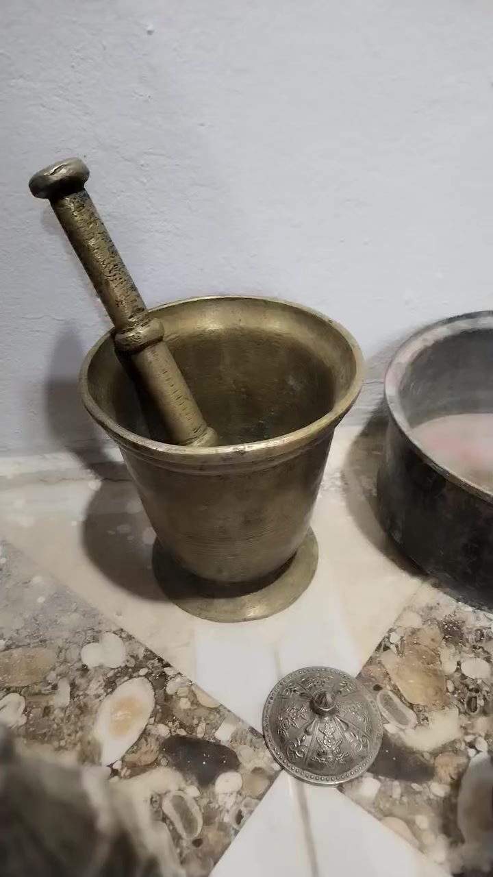 انتيكات للبيع في سامراء البيع لكل المجموعة بدون تجزئة الاستفسار خاص


**إذا كنت صاحب هذا الإعلان وتريد حذفه لأي سبب، رجاءا أرسل رسالة إلى الدعم الفني**