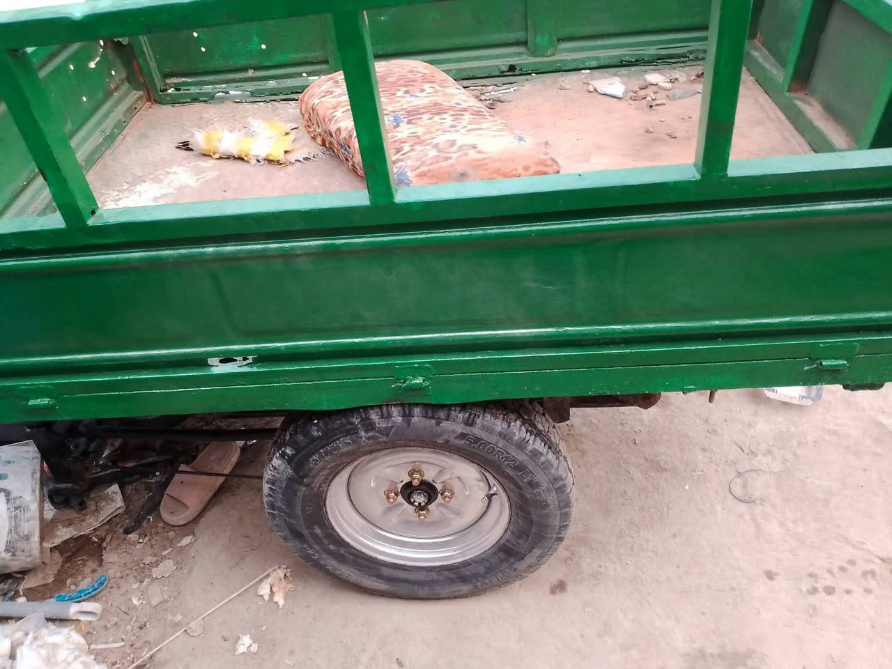 السلام عليكم ستوته للبيع امتيار ادوات مكفوله سعرها 450 مكان بصره اوبر خاصيب حمدان مستج***********
