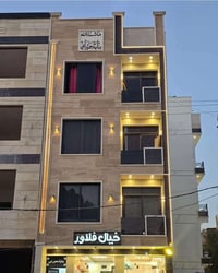 بغداد الاسكان • ١٠٠م • ٧ شقق ٢ محل