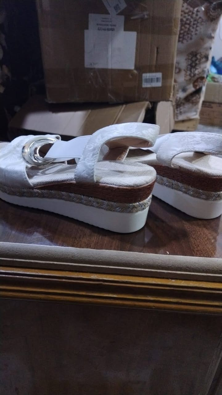 للبيع


**إذا كنت صاحب هذا الإعلان وتريد حذفه لأي سبب، رجاءا أرسل رسالة إلى الدعم الفني**