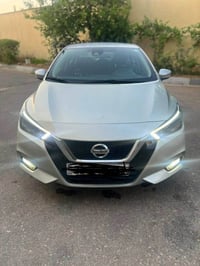 نيسان فيرسا • ٢٠٢١ • شاشة كبيرة