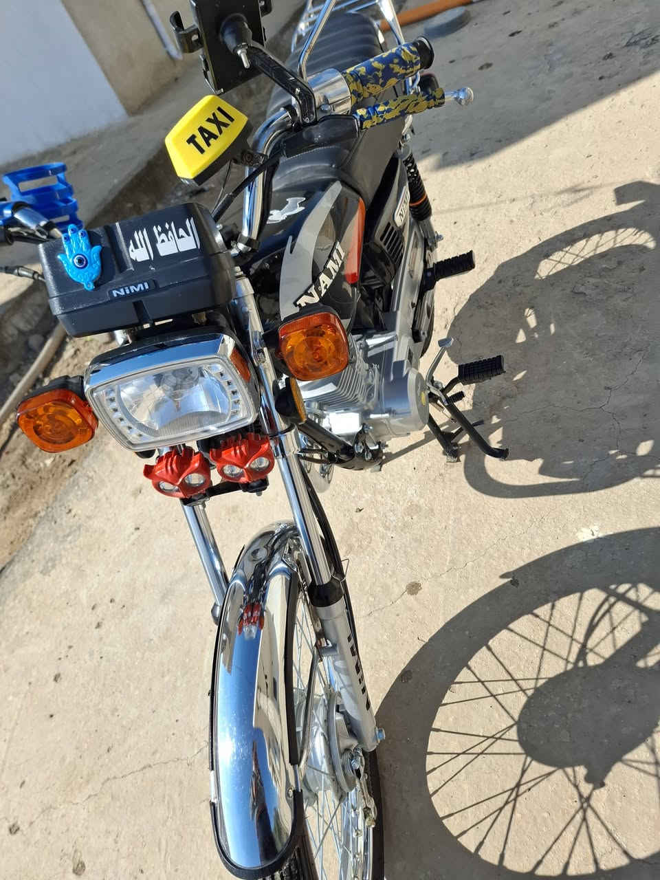 دراجه للبيع سكنر مكفوله وبعده جيس نامه شبه شلامجه مكان الموفقيه قفل ب 800 
الاتصال ***********
