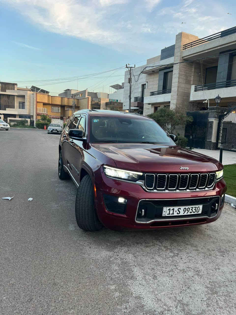 السلام عليكم 
مكلف  ب النشر 
جيب اوفر لاند فول الفول 
شاشه 
كامرة 
تحكم استيرن 
كشنات vip 
7 راكب 
تدفئه و تبريد ب الكشنات 
السعر 335 
للاستفسار ***********
بغداد بغداد, العراق
