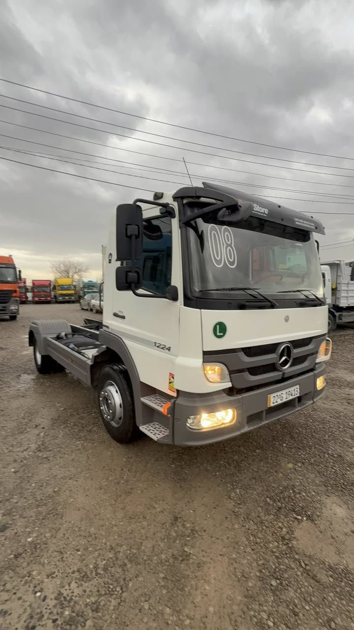 ماشالله 
أتيكوموديل ٢٠٠٨
٨برغي ٦سلندر
حجم ١٢٢٤گيرعادي
فول مواصفات 
طول شانسي ٥/٢٠
سنويه رقم جديد ٢٠٣١
سياره موجود في سليمانيه معرض عوزيري
***********📞
