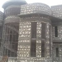 بناء حجر طبيعي  شغل درجه اولى كرسته وعمل أساس وهيكل سياجات + بيوت + مس...