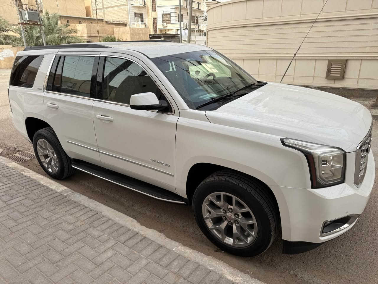 السلام عليكم 
جي ام سي يوگن موديل 2018 
خليجية وكالة المنصور رقم سليمانية بأسمي مواصفات السياره SLE باب كهرباء مري شفط فرس وسطي  السيارة جديده ومكفوله مكان السيارة البصره السعر 365 ورقة 
رقم الهاتف 
*********** الهرم, الجيزة
