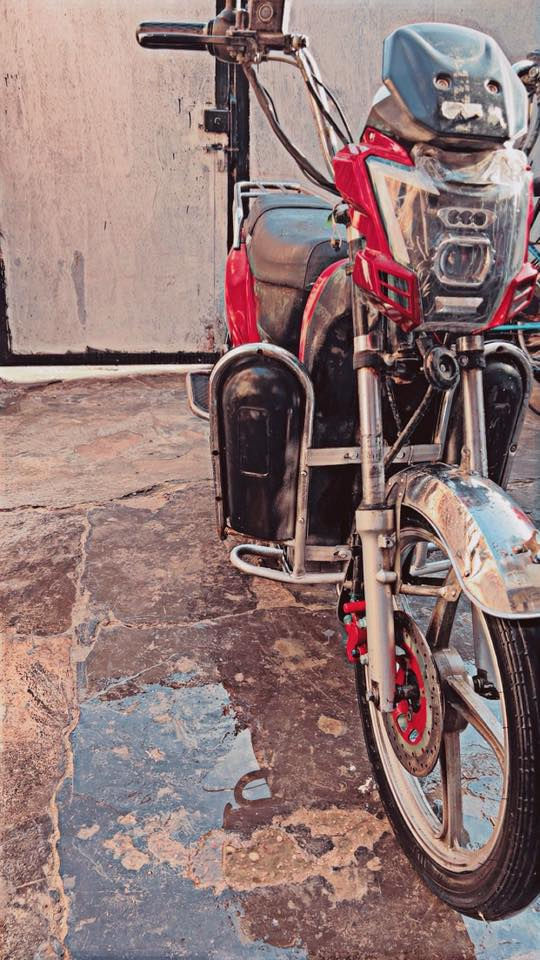 مطار للبيع مقفول البطاريات مالها مقفولة السعر 350 وبي مجال. ***********. وهذا واتساب***********
