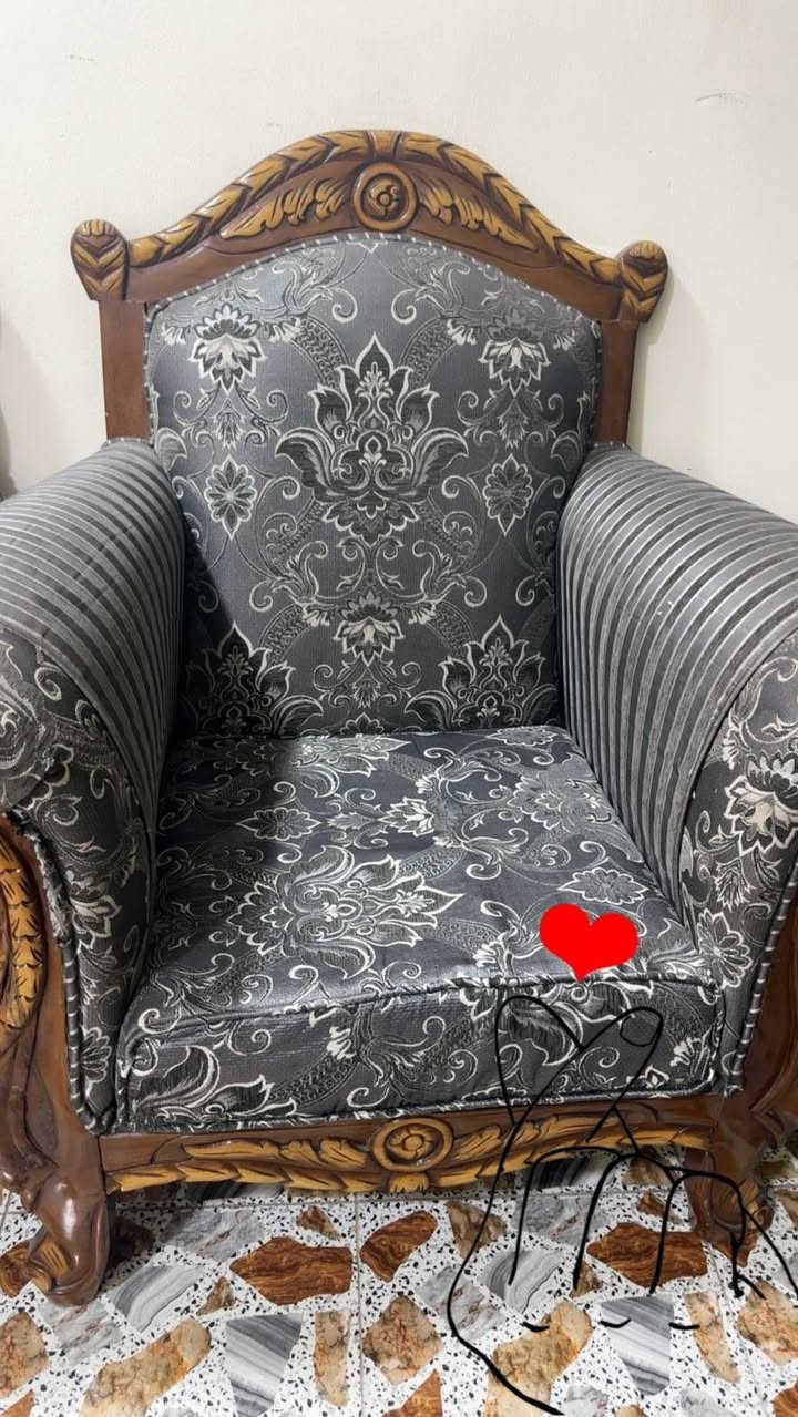 السلام عليكم ٠٠٠٠تخم ملكي  ١٠ مقاعد بسعر مناسب جدا للاستفسار خاص.


**إذا كنت صاحب هذا الإعلان وتريد حذفه لأي سبب، رجاءا أرسل رسالة إلى الدعم الفني**