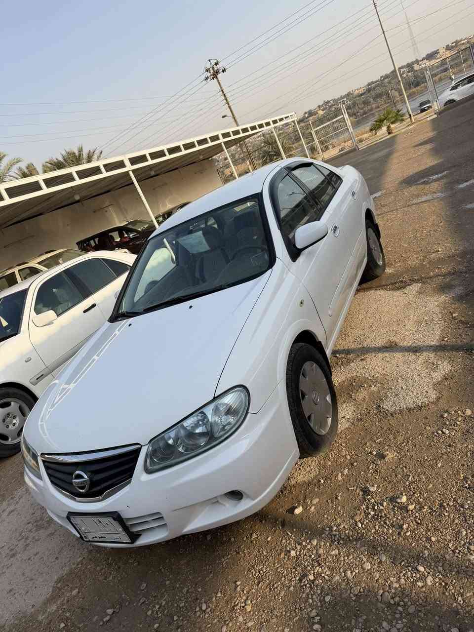 السلام عليكم
سني 2010 للبيع
محرك اسود
كير عادي 
بيه باب وجاملغ صبغ
وبيه ملاحظات بارد 
محرك كير الك الفحص
رقم انبار شرط التحويل
سعر107 وبيه مجال
وترهم مراوس حسب القناعه
***********
***********
