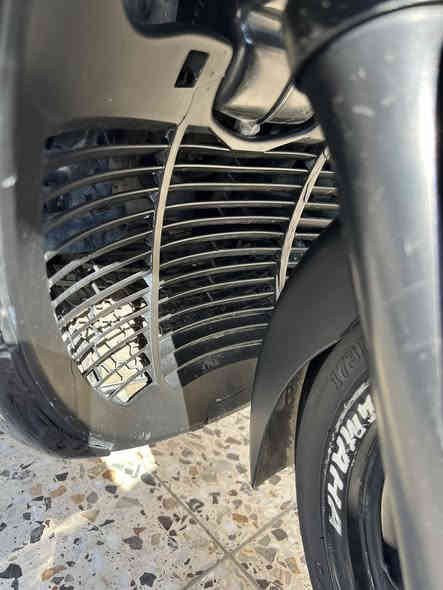 السلام عليكم تيماكس 500 موديل 2007 الدراجة كفالة عامة من كل النواحي نضافة الكفرات 85  الدراجة جديدة واحلا من الصور عليها تاير خلفي جديد ومنضومة زينون عالي ناصي الدراجة على ايدي وما افولها بس محسن شلعة ومعدل قوي جداً جيب وياك فيتر وافحص 
السعر 18 مكاني بغداد الدورة للاستفسار متوفر واتس او اتصال 
***********
