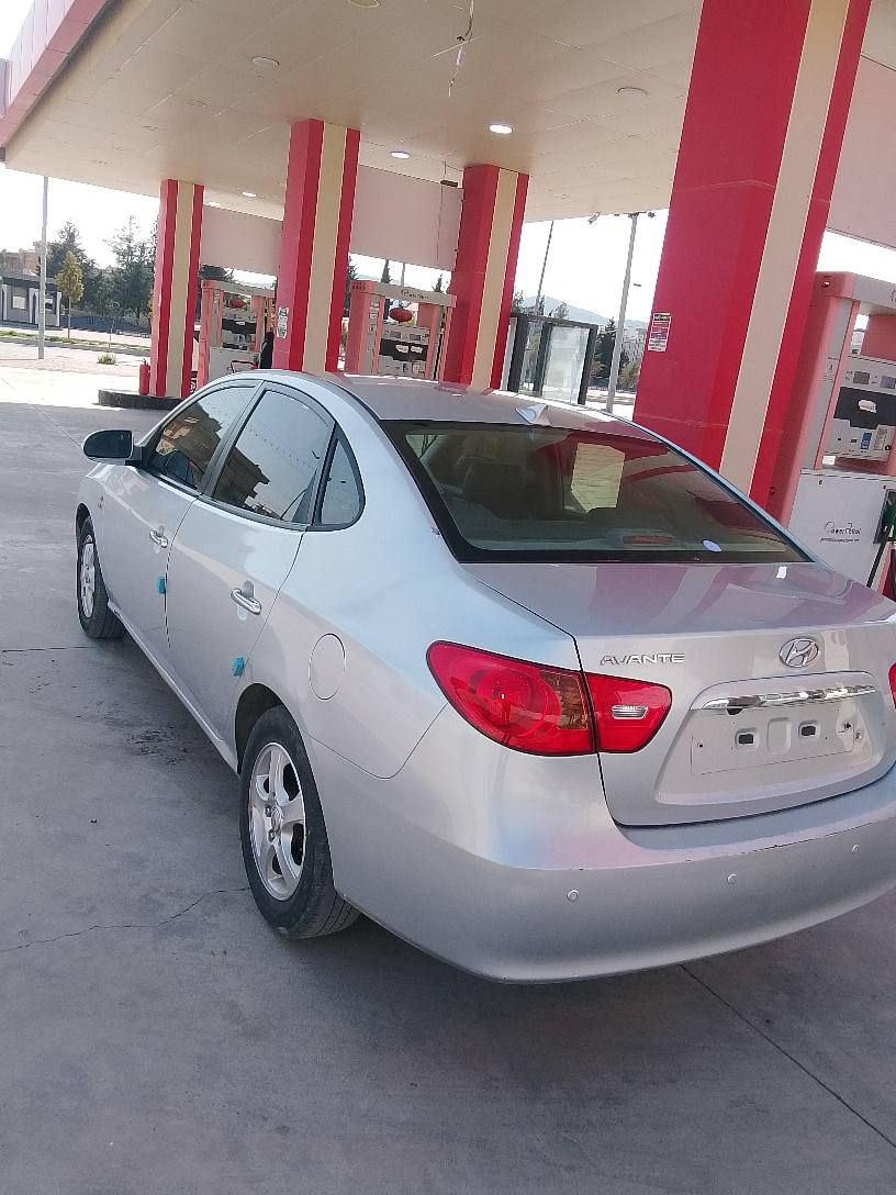 ئاڤانتر بڕاوە 2009 مەکینە بچوک دکشن بەرز  سێ گێچ  تەنجیل بلوتوز  کوشن جڵدو هیتەر ئاوێنە شەفت و کارەبا ڤۆلیۆم تەبرید لەمس   بئ دەحمولێدراو  کەڤەر بەشەرت سەخف بەشەرت  گێڕومەکینەو توندوتۆڵی بەشەرت  برێک و ئەیبئس بەستراوە  ماڵی دۆستە   سەحری48ومەجالێکی برایانە  ناونیشان ڕانیە   *********** رانية, السليمانية
