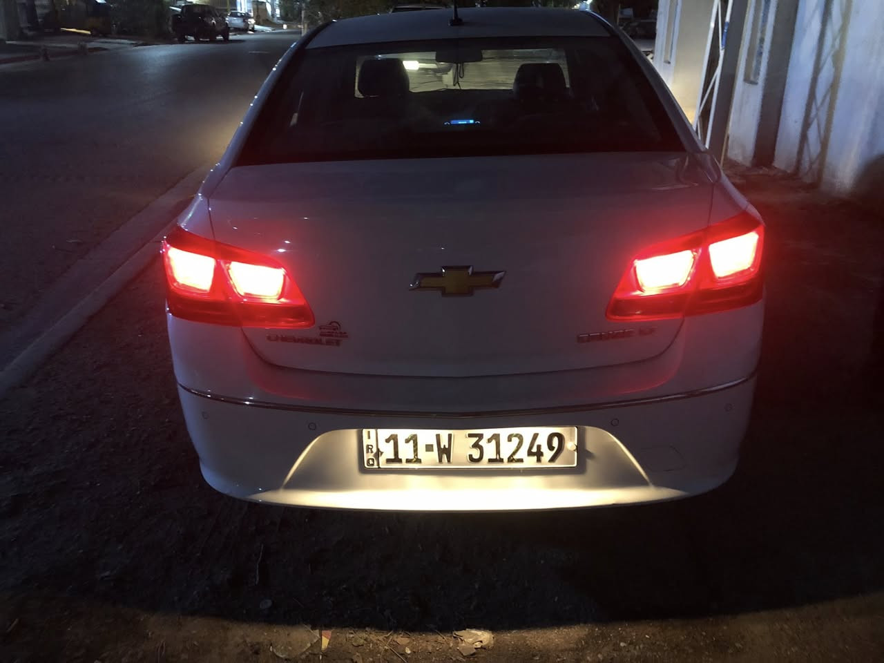 السلام عليكم
شوفرليت كروز 2016 سيارة نص فول ونظيفة مكانها بغداد رايدها ب 100$ وبيها مجال بسيط تكدر اتشوف الصور وتحكم عليها 

للتواصل :***********
