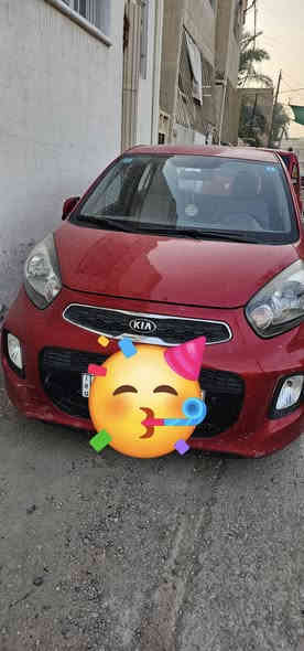 بيكانتو ٢٠١٦
ماشية ٧٤ الف بيها صبغ دعاميات وضربة بالصندوق معدلة على البارد 
وسونارها موجود 
سعرها ٩٢ ورقة  بيها مجال مكانها بغداد سبع ابكار ***********
رقمها انكليزي وسنويتها قبل ١٠ ايام كملتها جديده ل٢٩
