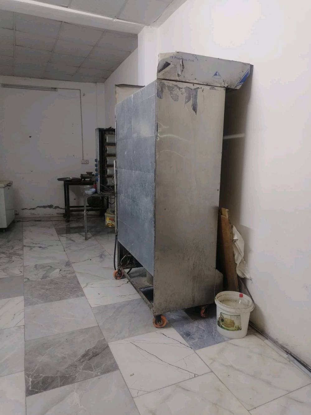 غراض مطعم نضيفات للبيع ومناسبات لشراي