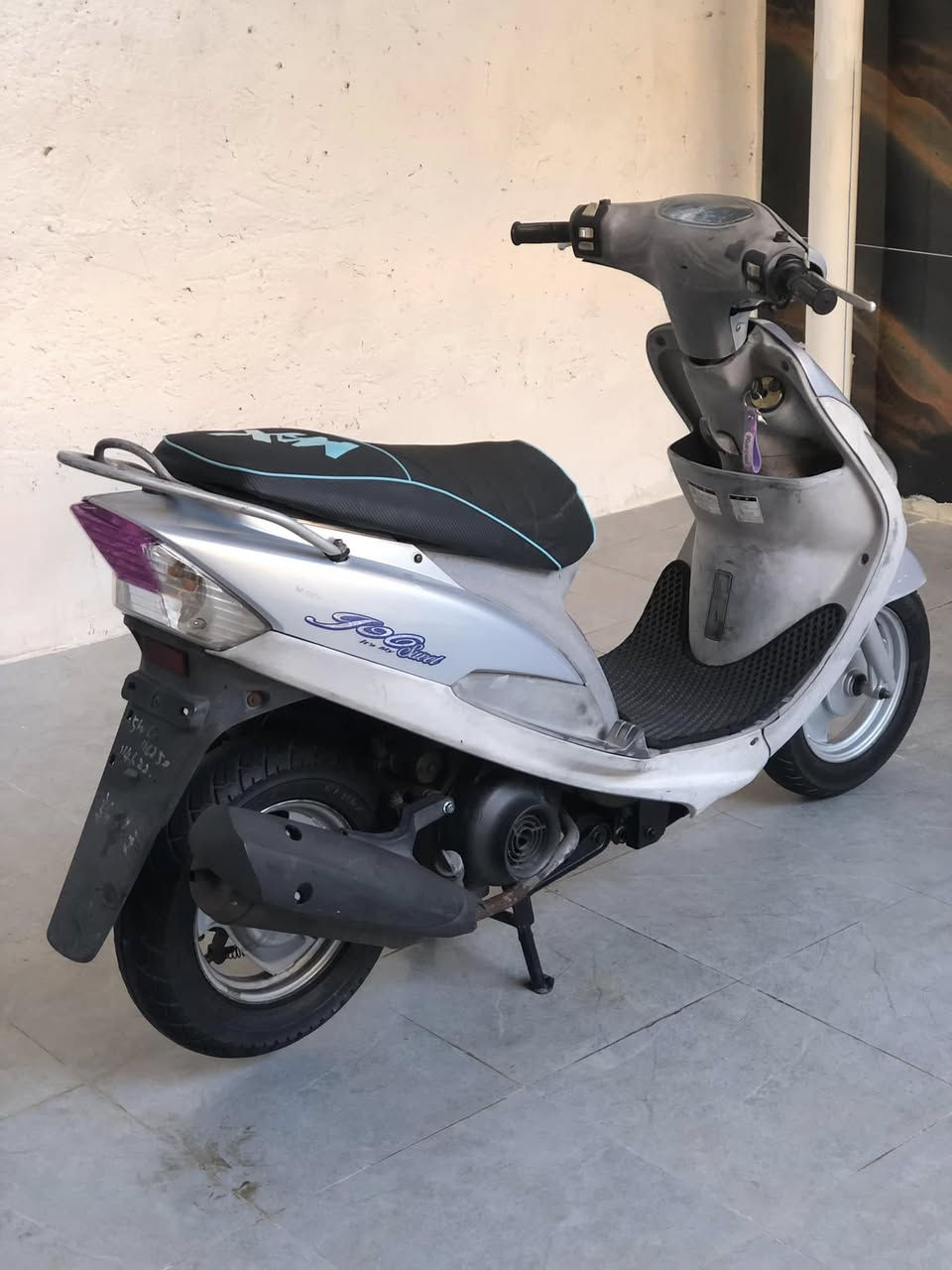 للبيع مال حاويه مامفتوحه بيه برغي ختم واحد عل فحص اتصال ***********
