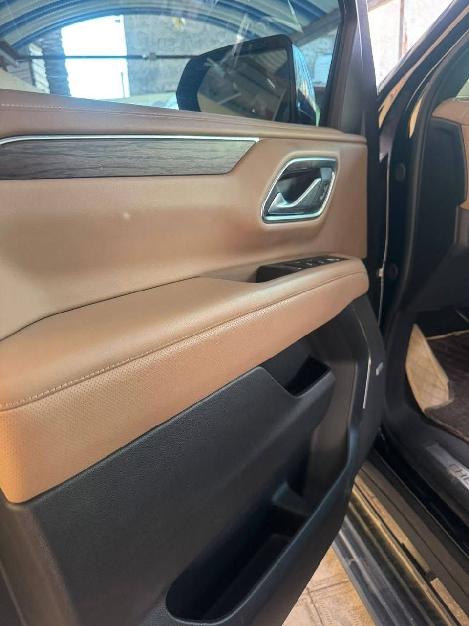 تاهو موديل 2024 
رقم بغداد مكفوله كفاله عامه ماشيه 25 
فول فول مواصفات شاشة كبيرة لمس كاميرا 
حاسة رادارات كشن جلد كشن كاراباي بصمة 
 تشغيل عن بعد تحكمات ستيرن بلتوس اوكس
 كار بلي أوتو ستوب للتحذيرات تبيرد مركزي
 تحديد سرعة محرك 8 سلندر
محرك كير واير بشرط مامفتوح 
سيارة حيل نظيفة كلشي عل بلاده جديد 
سنوية هزة كلشي جديد مدفوع لـ
باسمي السنوية بشرط تحويل وغرامـة
سيارة مابيـها دينار مصرف كامل من كل نواحي
رقم ***********
