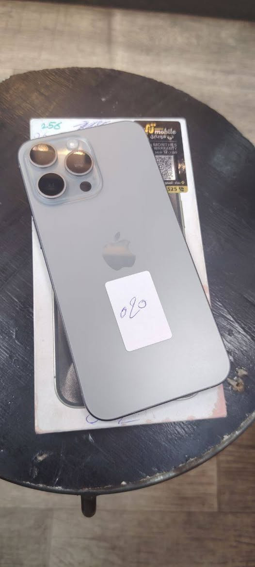 السلام عليكم
ايفون 15 برو ماكس 

ماستر نموذج M 

كامل ملحقات

ذاكرة / 256

بطاريه / 89

الجهاز / مبدل شاشة اصلية

لون /  رصاصي 

المكان / بغداد الدورة

***********

السعر / 840
