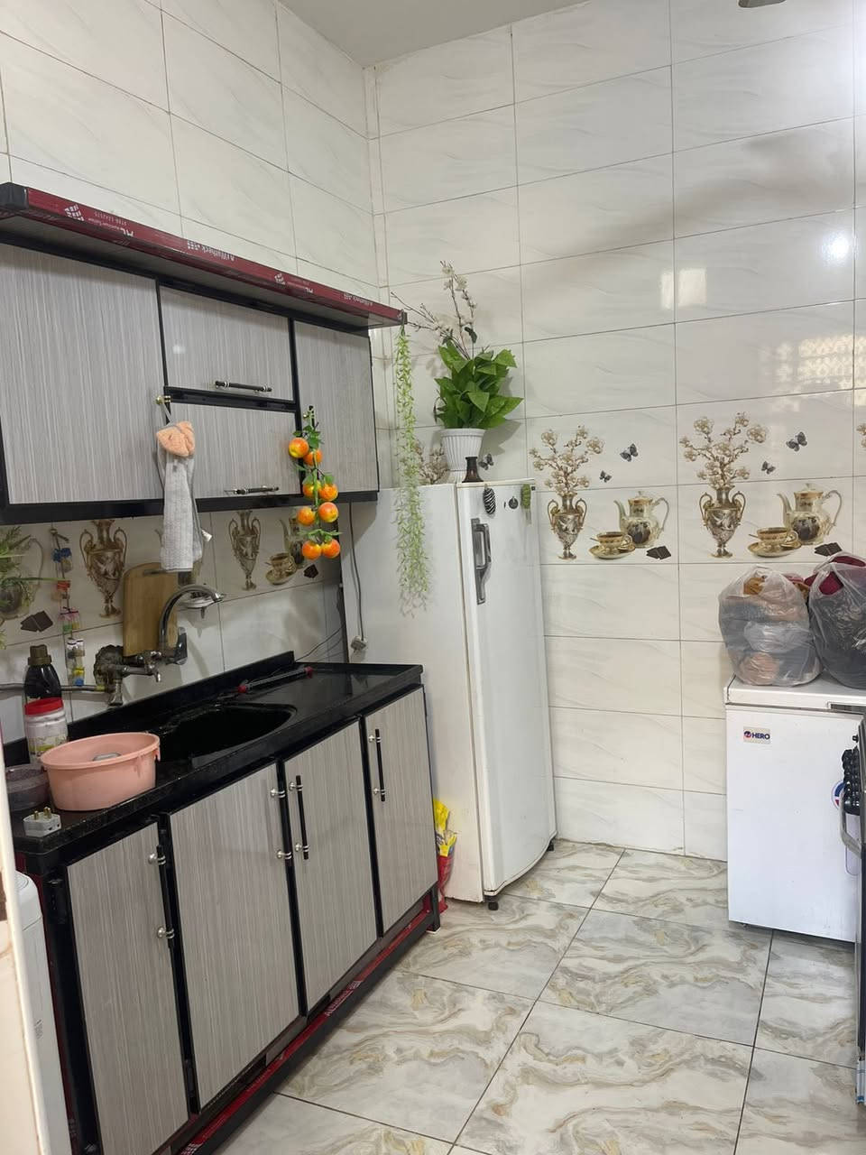 ‏50 متر إيجار العنوان شارع المطحنة مقابل قرية الغدير موقع مميز قريب على السوك جميع الخدمات متوفرة سعر الشهر 175, أي استفسار اتصال على الرقم ***********
