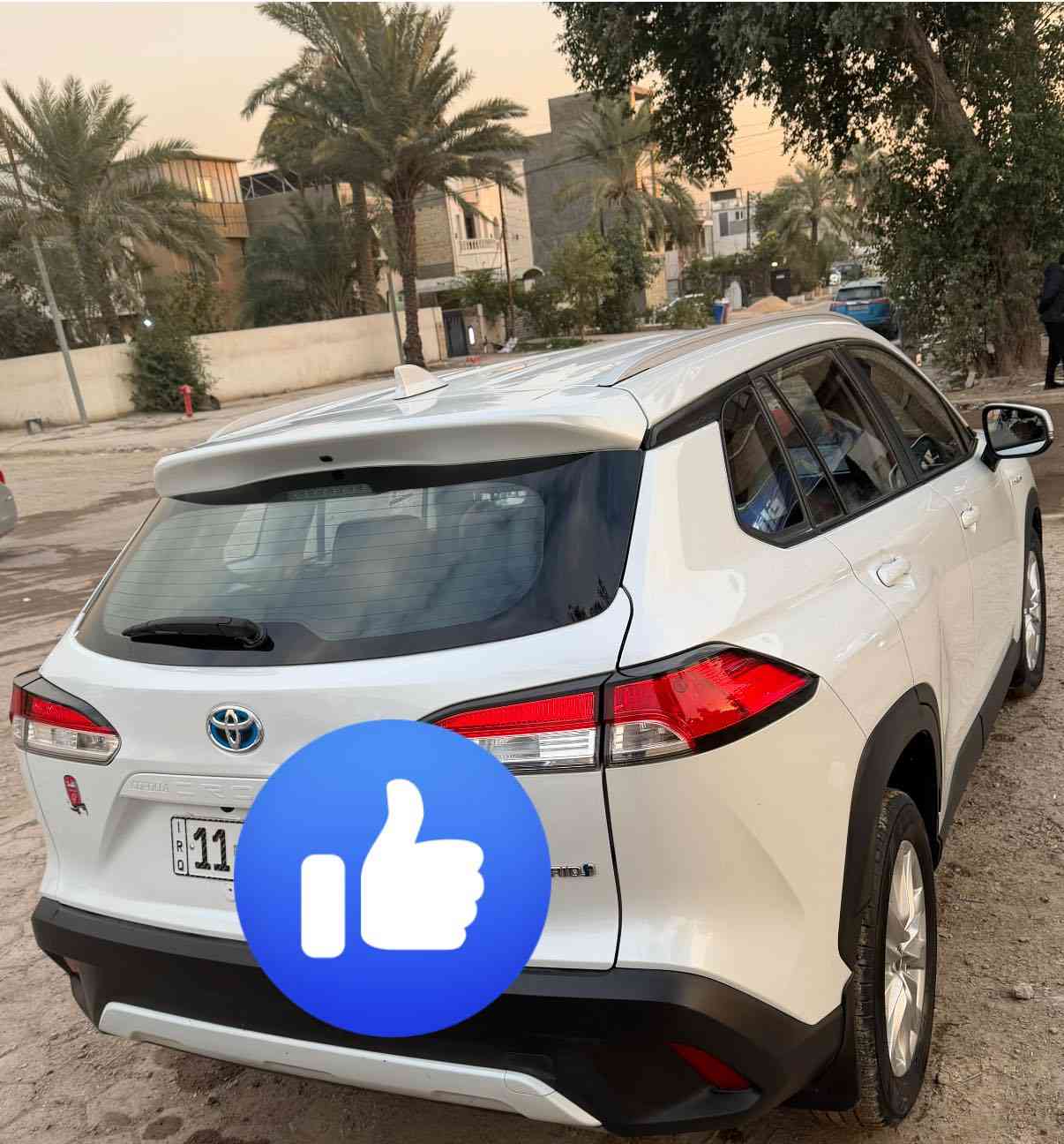 سلام عليكم

كورلا كروز (هايبرد)

موديل 2023

ماشية 50 الف

محرك 2000 هايبرد

رقم بغداد الجديد سنوية باسمي

بصمات اثنين

قيادة ذاتية 

اوتو هولد وسايد بريك بصمة

تبريد قطعتين

كاميرا خلفيه بلادي

لايت زنون

كشنات جلد

تحكم سرعة

قيادة ذاتية
حساسات 

وبعد بيها مواصفات 
كفالة عامة ماعدا حكه صغيره بالدعامية ورصعه صغيرا جدا اباب السايق

مكان السيارة بغداد العامرية او الكرادة،
السعر 173 ورقه وبيها مجال بسيط
متوفر واتسب فقط ***********
